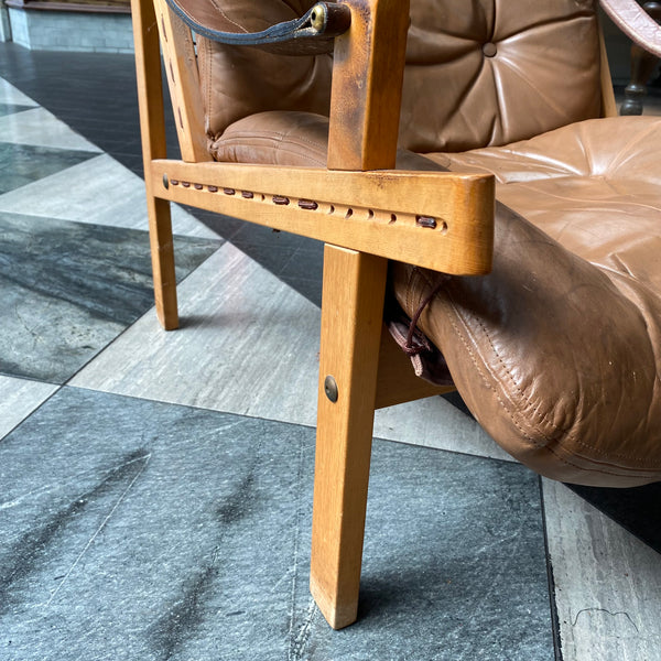 1970s Tessa T8 chair & Ottoman