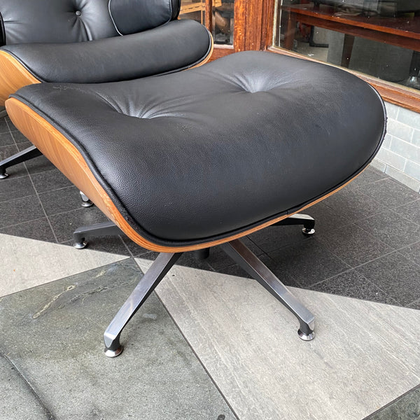 Charles Eames Chair & Ottoman