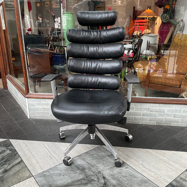 Mid-century style office chair