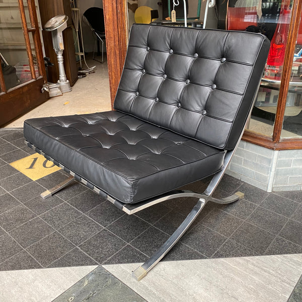 Barcelona chair