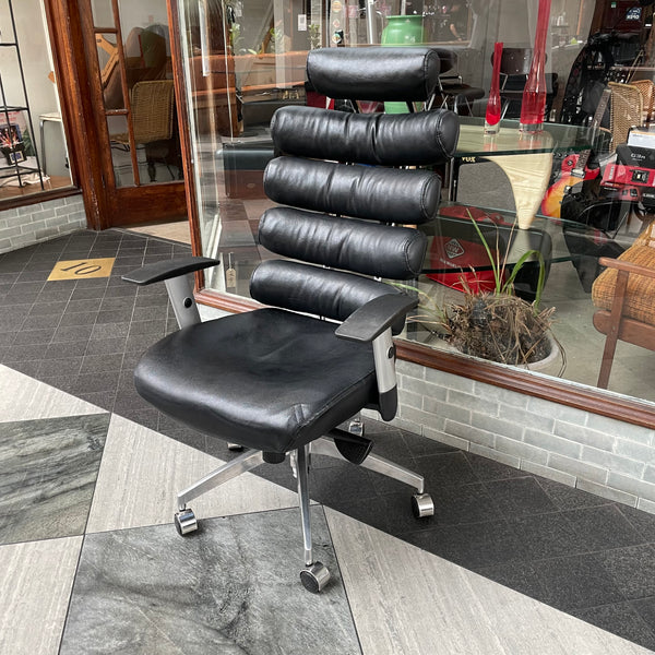 Mid-century style office chair