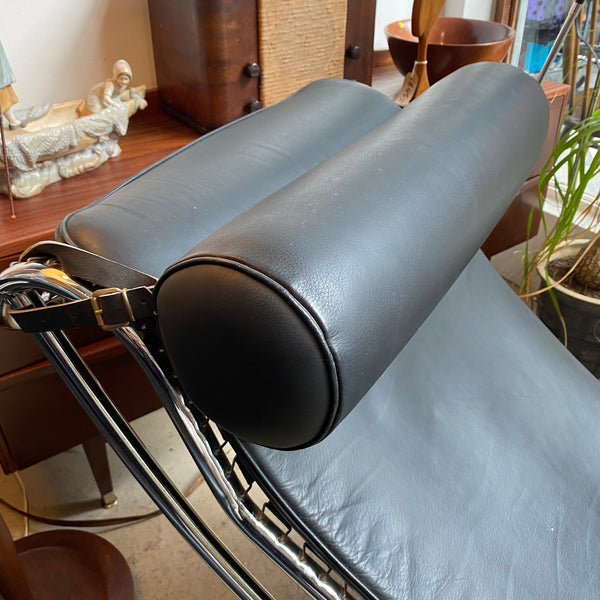 Le Corbusier LC4 Chaise Lounge